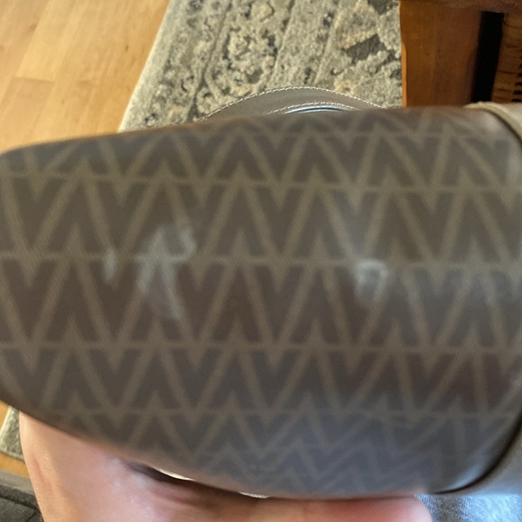 Authentic Vintage Valentino Crossbody - Picture 6 of 7